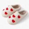 Chausson Peluche Blanc Coeur Rouge