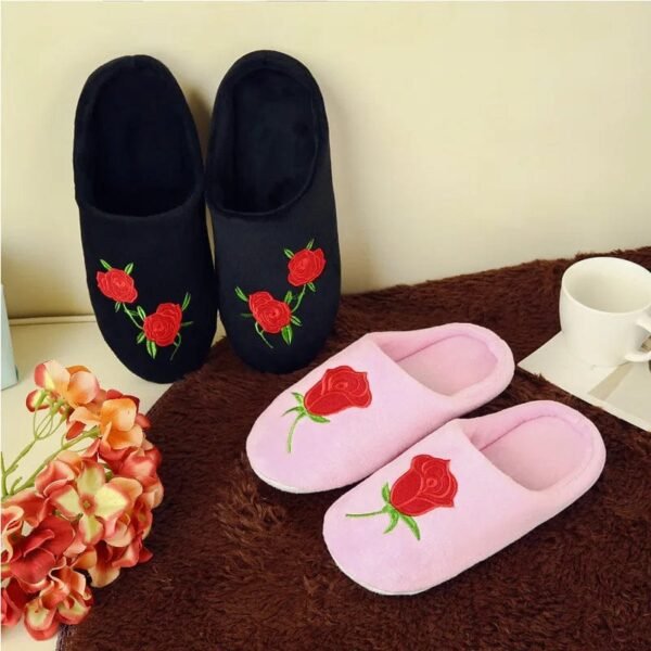 Chausson Femme Rose Brodé Fleur