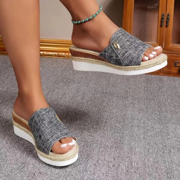 Chausson Sandale Compensé en Tissu