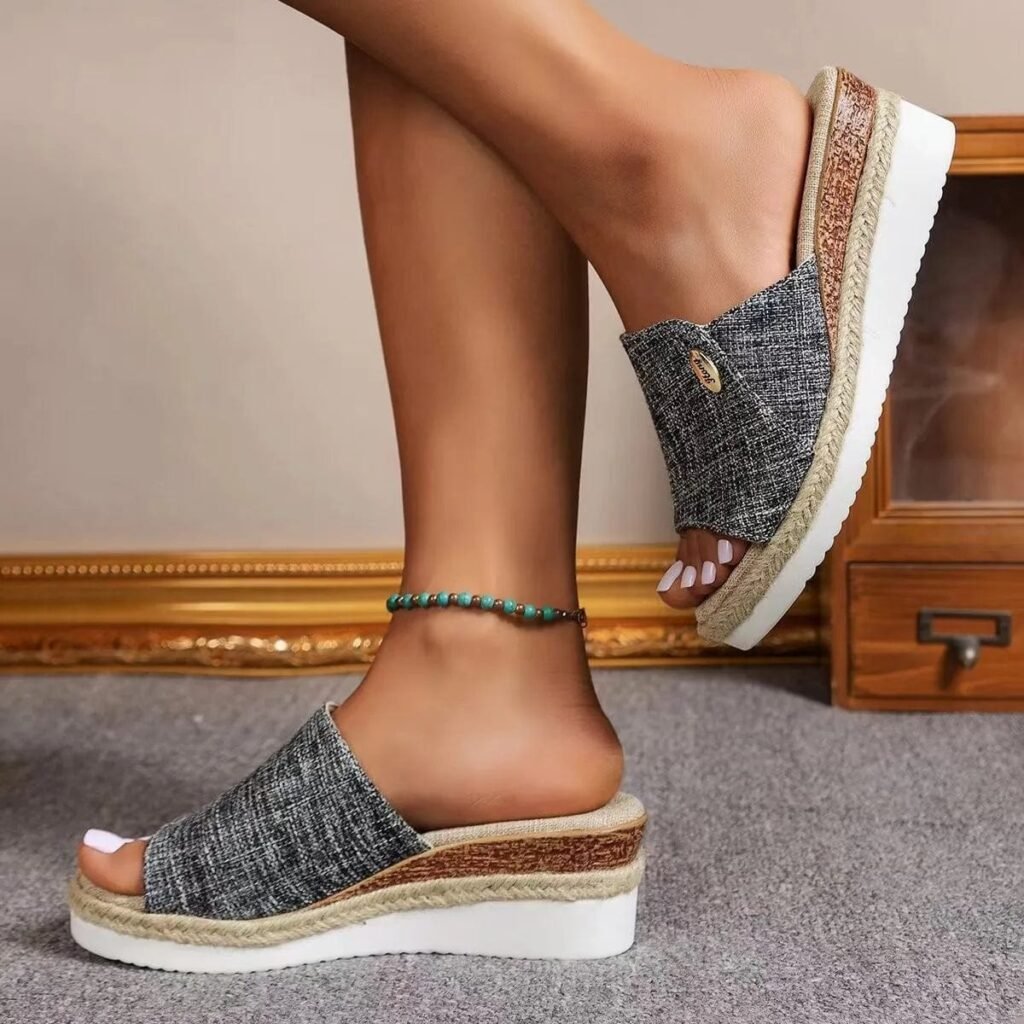Chausson Sandale Compensé en Tissu