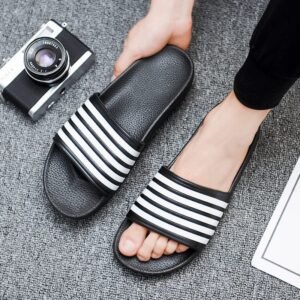 Chausson Claquette Rayures Noir et Blanc
