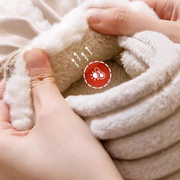 Chausson Femme Peluche Nœud Papillon