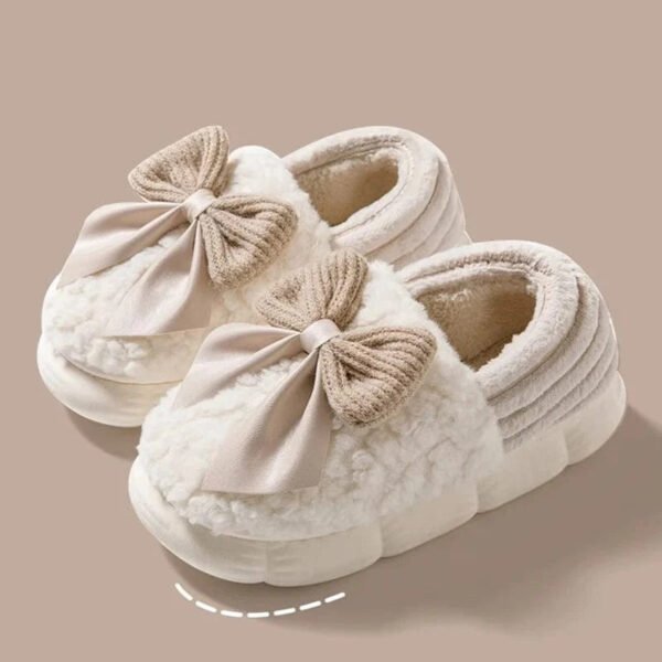 Chausson Femme Peluche Nœud Papillon