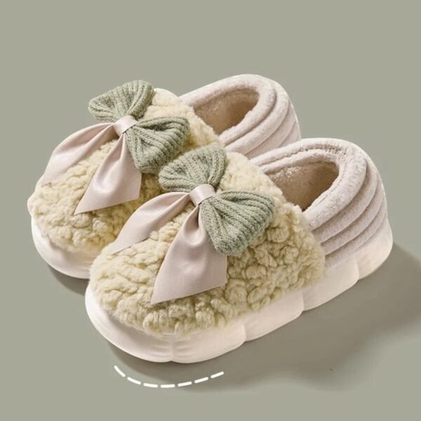 Chausson Femme Peluche Nœud Papillon