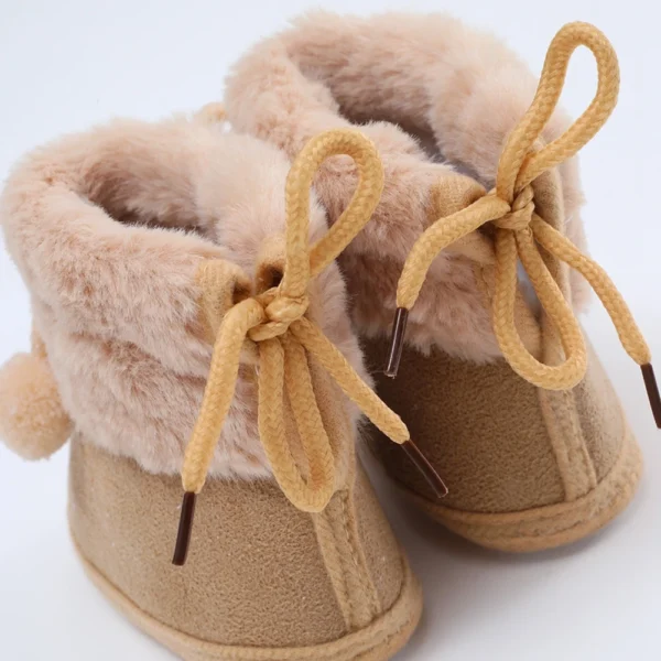 Chausson Hiver Bébé à Pompons